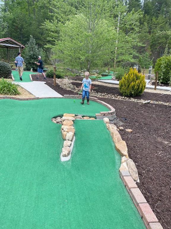 Cohutta Cove Mini Golf