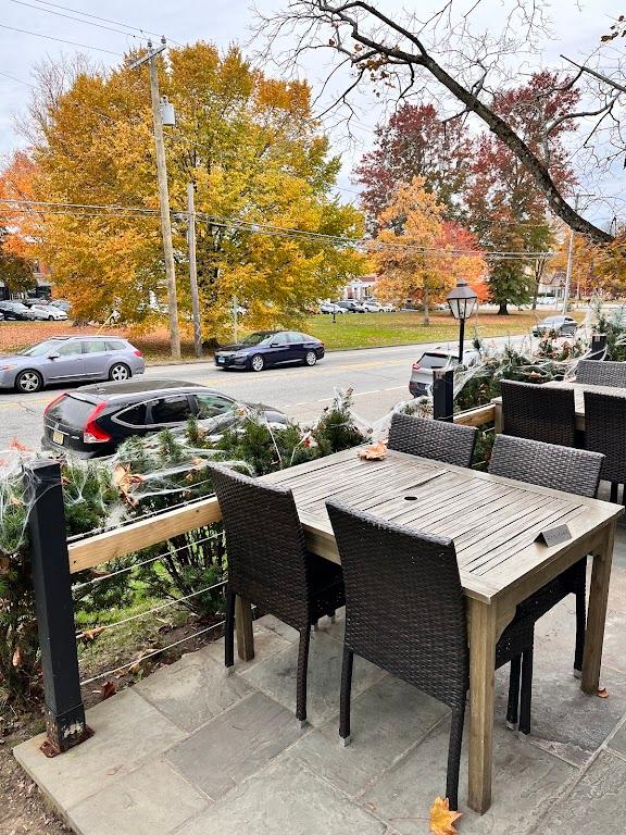 Market Place Tavern - Litchfield